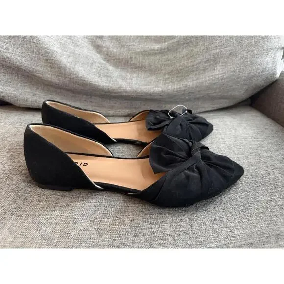 Torrid Twisted Bow Black Suede Flats Size 10 Wide New - Picture 2 of 12
